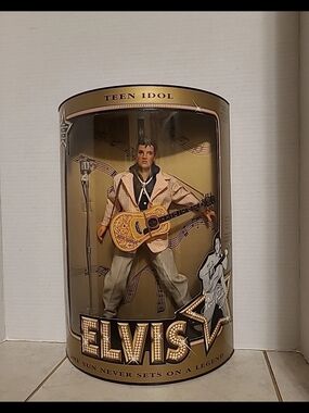Hasbro Elvis Doll with Gold Guitar - Brown Hair, Cream Jacket